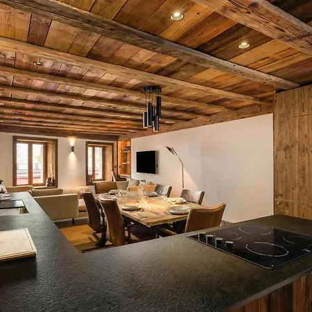 Apartment Maison Du Roi Spacious Family In Center Chamonix
